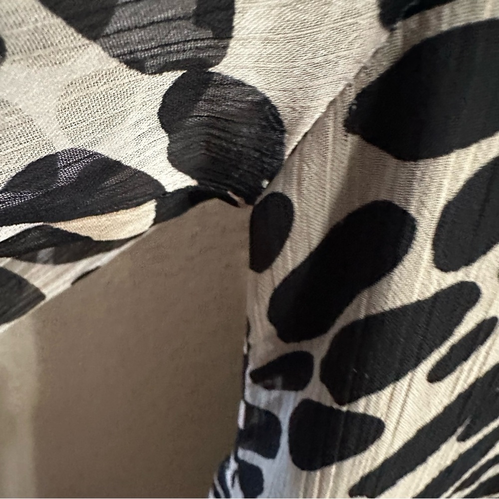 LOFT animal print Flowy dress size MP med petite long sleeve loose - Picture 4 of 8